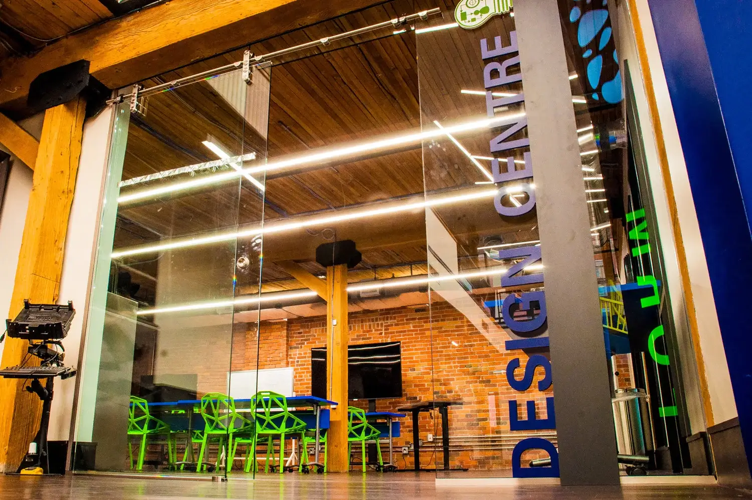 CIS_Design_Center